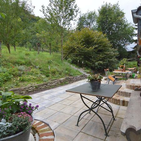 Cozy Apartment In Immerath With Fishing Near Exterior foto