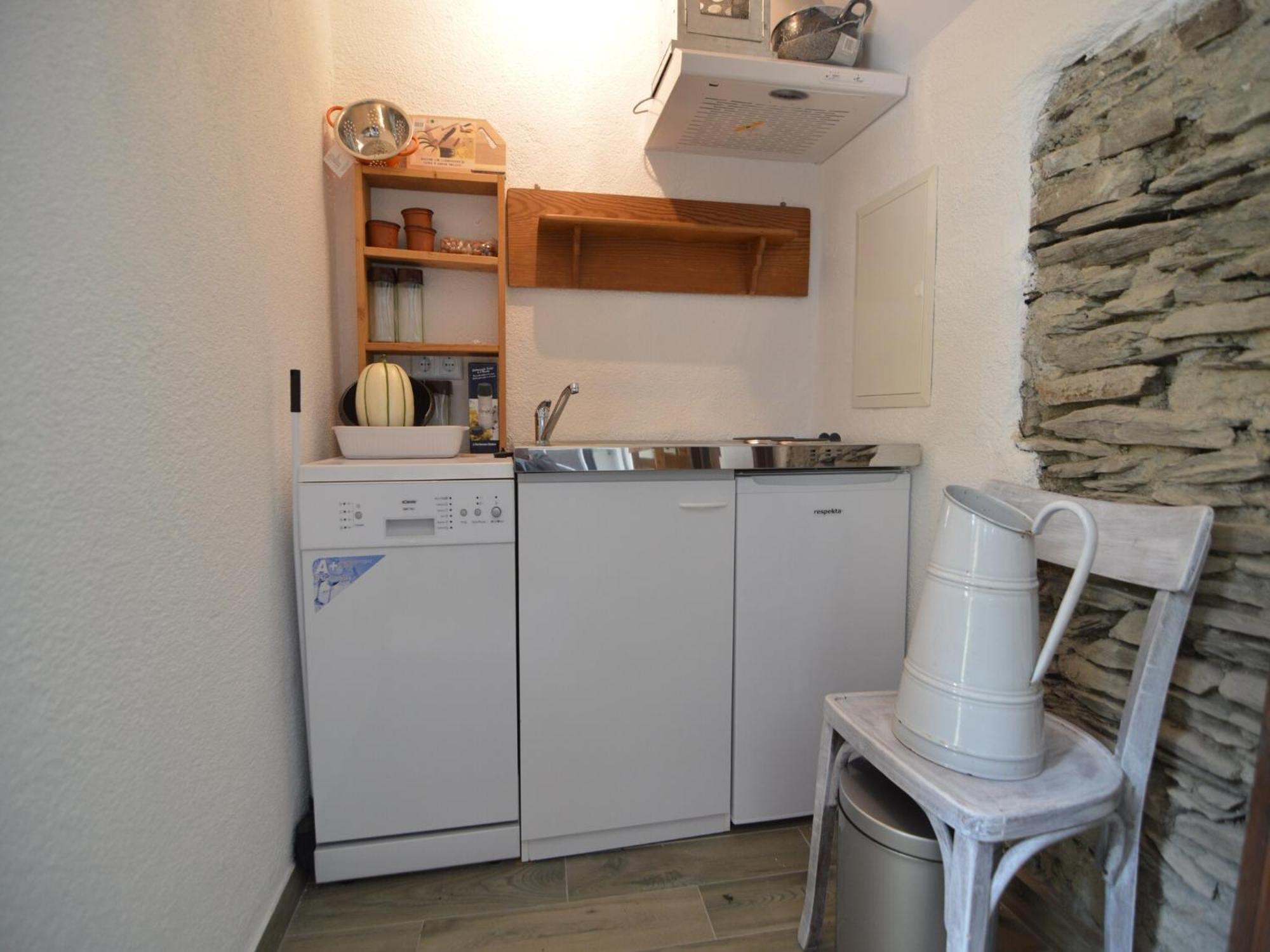 Cozy Apartment In Immerath With Fishing Near Exterior foto