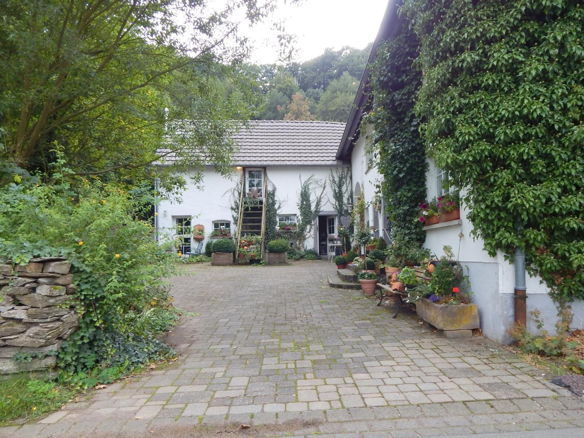 Cozy Apartment In Immerath With Fishing Near Exterior foto